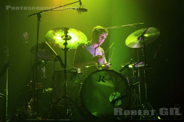 GRIZZLY BEAR - 2010-06-29 - PARIS - Olympia - 
